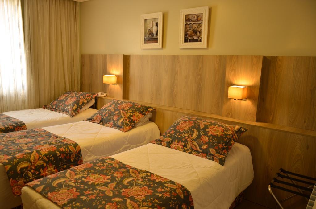 Pousada Aconchego Da Borges Gramado Rom bilde